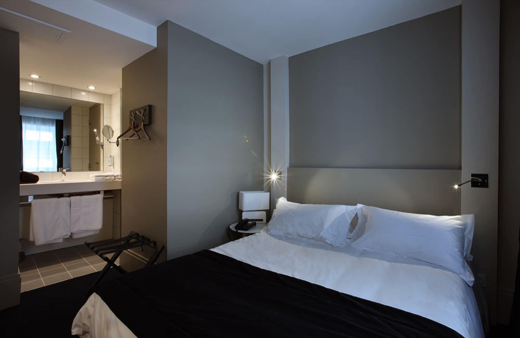 Hotel Le Cinq Hyper - Centre Chambery Phòng bức ảnh