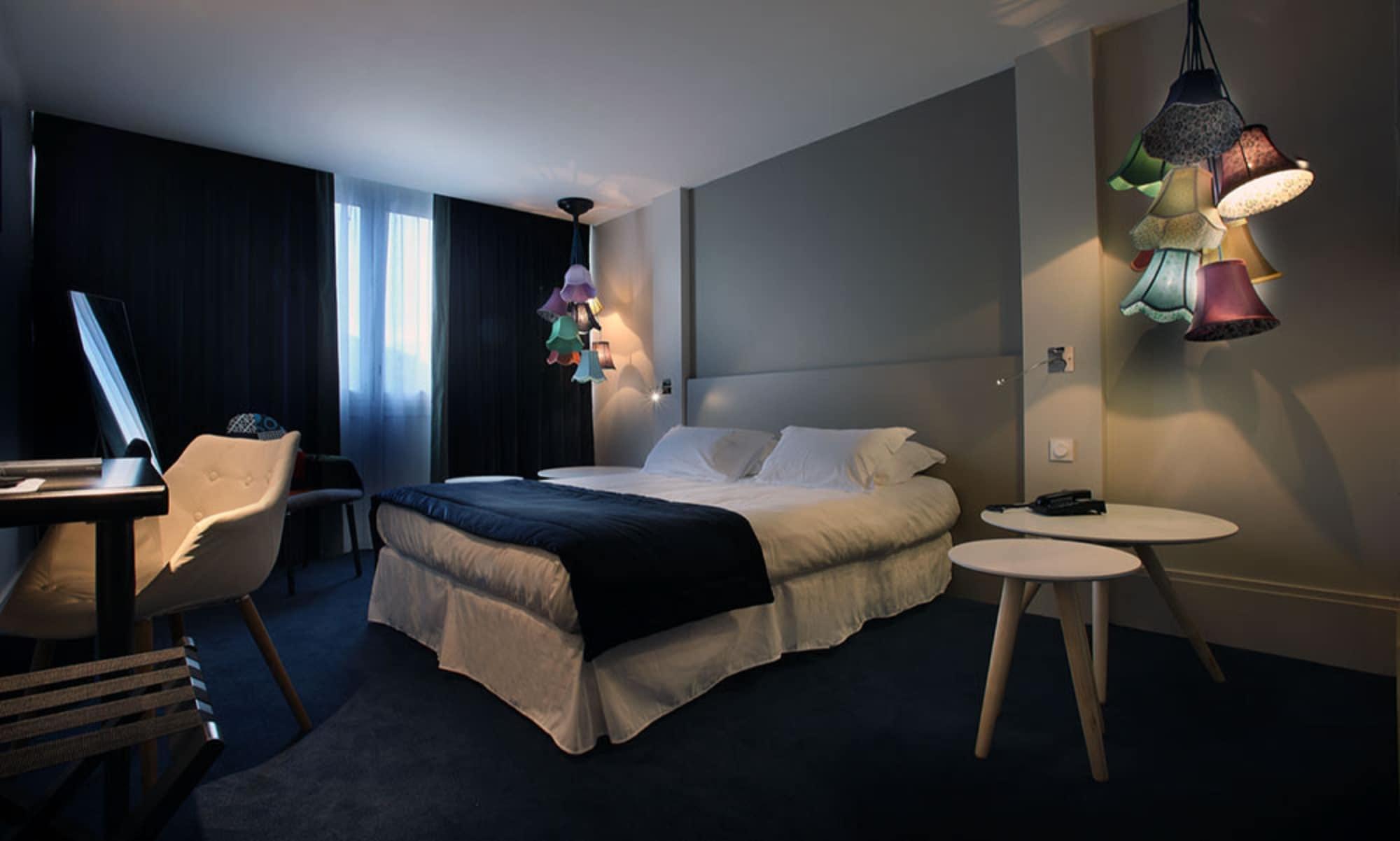 Hotel Le Cinq Hyper - Centre Chambery Phòng bức ảnh