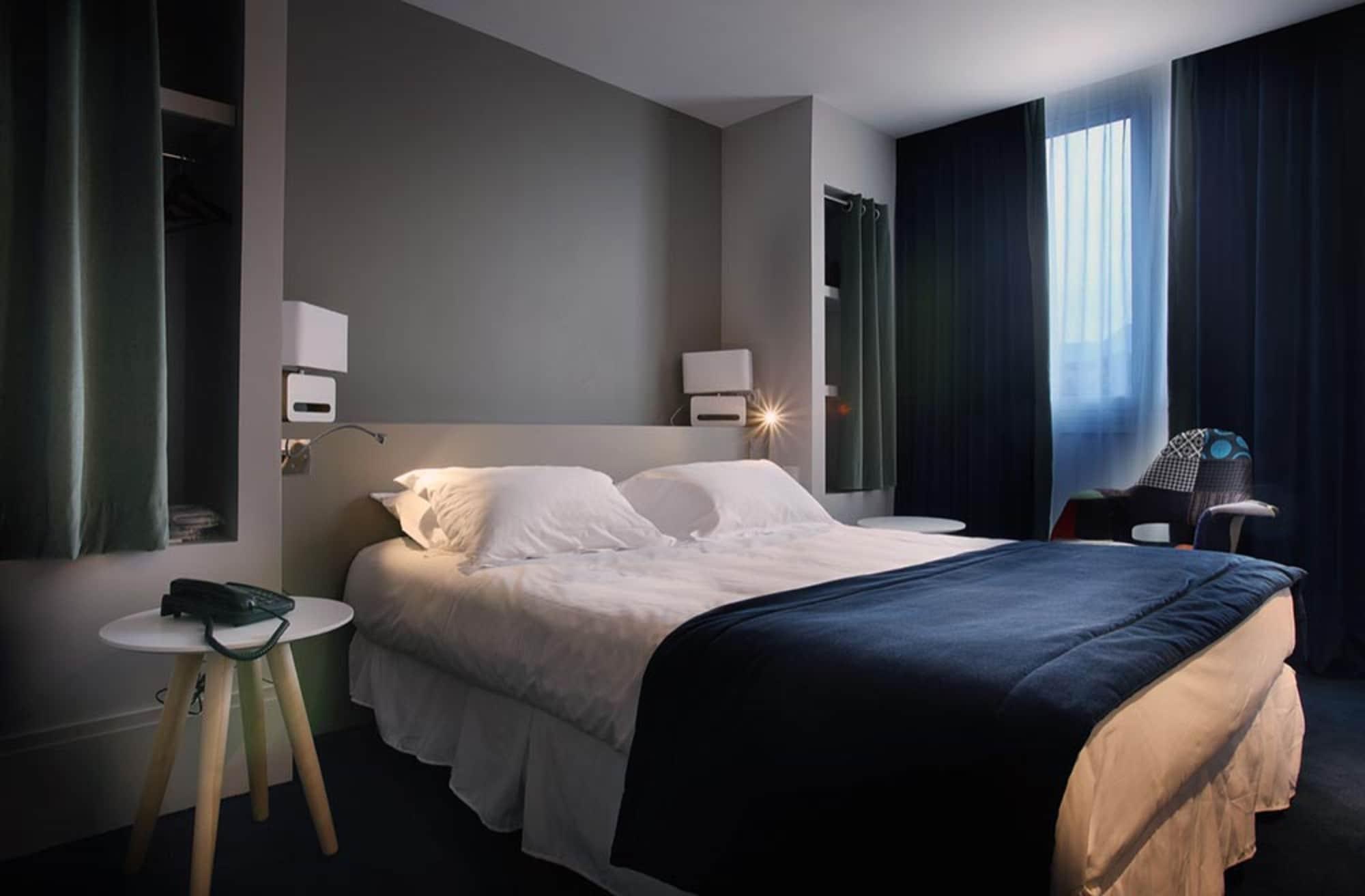 Hotel Le Cinq Hyper - Centre Chambery Phòng bức ảnh