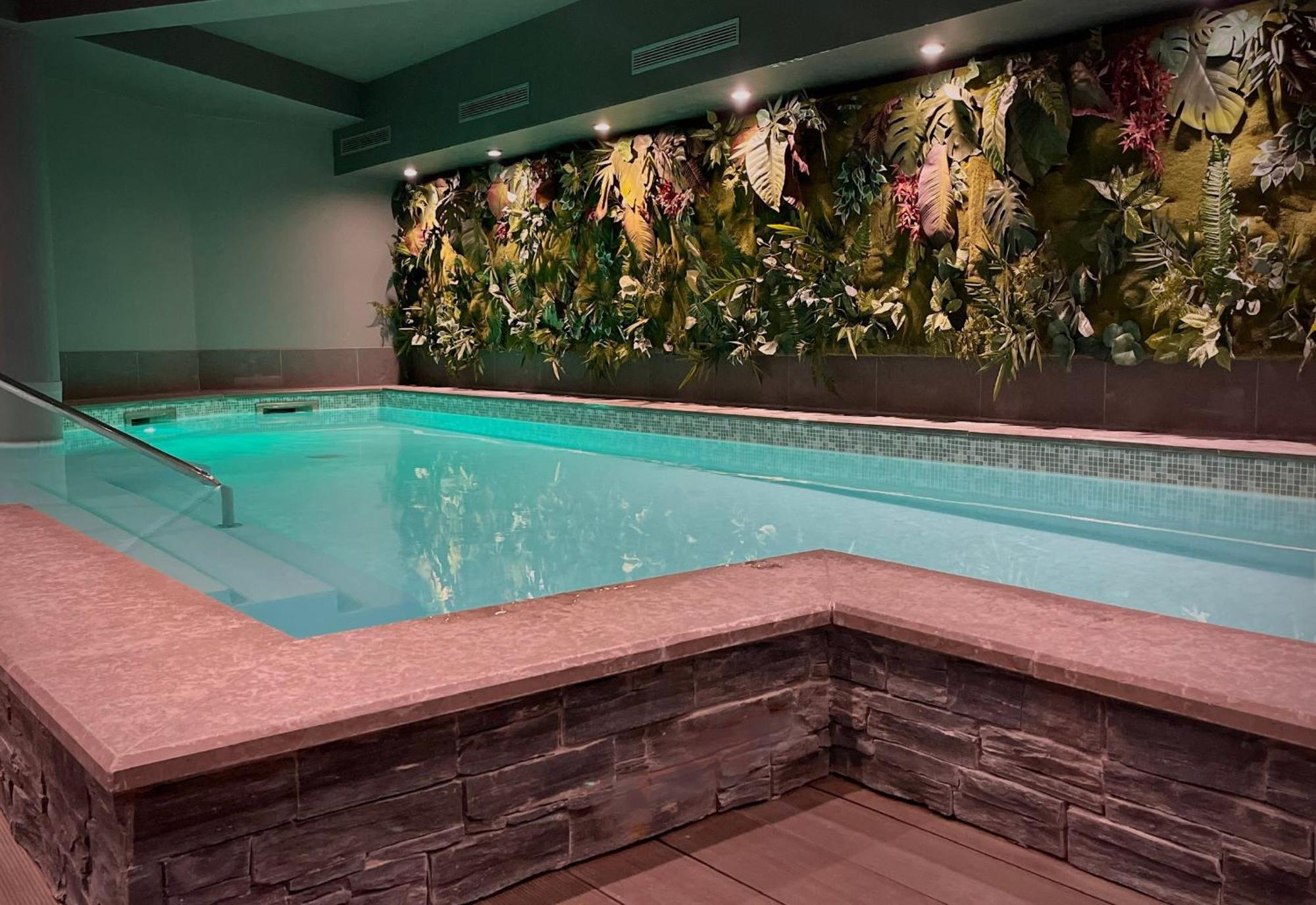 Hotel Le Cinq Hyper - Centre Chambery Ngoại thất bức ảnh